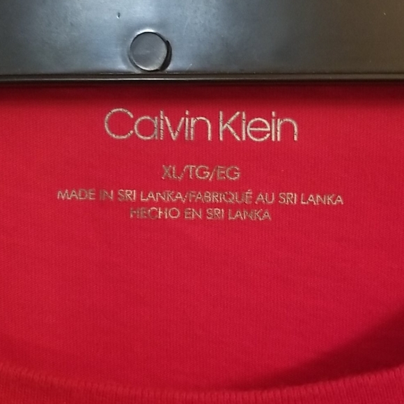 Mens front pocket TSHIRT - Picture 3 of 3